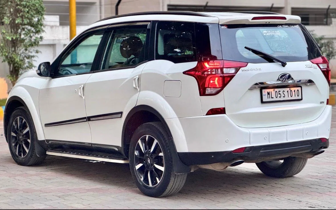 Mahindra XUV500 - Thumbnail 4